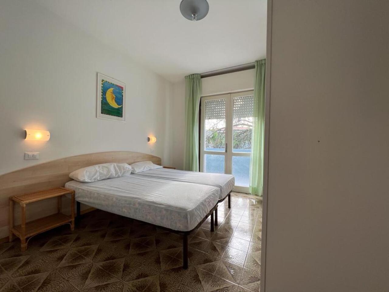 Condominio Ivelca Lignano Sabbiadoro Exterior foto